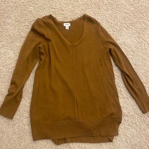 Old Navy sweater